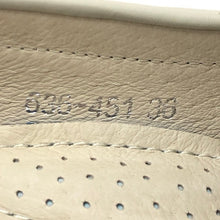 將圖片載入圖庫檢視器 Malena Belloni マレーナ べローニ 型押し ローファー レザー ベージュ 23cm相当【中古】【新品同様】【美品】 レディース
