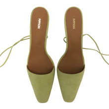 將圖片載入圖庫檢視器 PIPPICHIC ピッピシック レースアップ クリスタルヒール ミュール スウェード パステルグリーン 24.5cm相当【中古】 レディース
