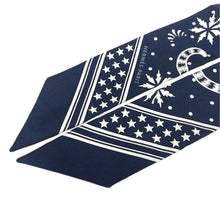 画像をギャラリービューアに読み込む, HERMES エルメス ツイリー Les Leopards Bandana バンダナ レオパード スカーフ シルク ネイビー【中古】
