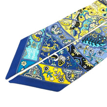 画像をギャラリービューアに読み込む, HERMES エルメス ツイリー Au Pays des Oiseaux Fleurs 花咲く鳥たちの国で スカーフ シルク ブルー【中古】
