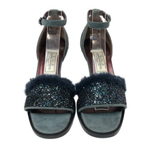 画像をギャラリービューアに読み込む, Glorious Gigot グロリアスジゴ ストラップ サンダル スウェード/ファー/グリッター ダスティブルー 23cm【中古】【新品同様】【美品】レディース
