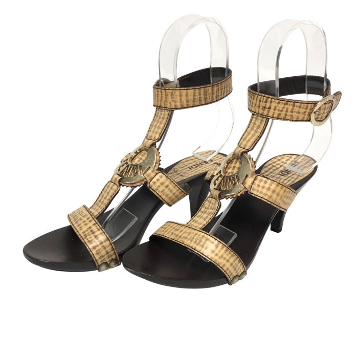 FENDI フェンディ ブランドロゴ サンダル レザー イエローベージュ系 7.5cmヒール サイズ37(24cm相当)【中古】【美品】レディース