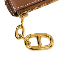 Load image into Gallery viewer, HERMES エルメス ジップアンゴー PM シェーヌダンクル ポーチ エバーカラー ブラウン 刻印あり【中古】【新品同様】【美品】レディース
