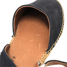 將圖片載入圖庫檢視器 MARGARET HOWELL マーガレットハウエル エスパドリーユ フラットサンダル レザー ネイビー 24cm【中古】【新品同様】【美品】レディース
