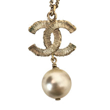 画像をギャラリービューアに読み込む, CHANEL シャネル ココマーク スイングパール ネックレス GP/フェイクパール ブラック B13C刻印【中古】レディース
