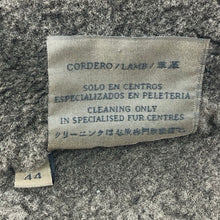 画像をギャラリービューアに読み込む, LOEWE ロエベ ムートンジャケット フード付き ブルゾン 羊革 ダークブラウン サイズ44(L相当)【中古】レディース
