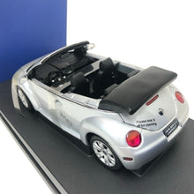 画像をギャラリービューアに読み込む, AUTOart オートアート 1/18 Volkswagen New Beetle Cabriolet フォルクスワーゲン ビートル シルバー【中古】【美品】
