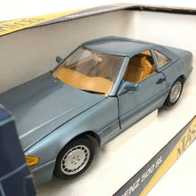 画像をギャラリービューアに読み込む, Revell レベル 1/18 1990 Mercedes-Benz 500SL メルセデス・ベンツ マスターピーシーズ ブルー系【中古】
