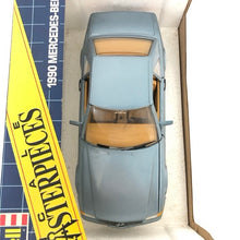 画像をギャラリービューアに読み込む, Revell レベル 1/18 1990 Mercedes-Benz 500SL メルセデス・ベンツ マスターピーシーズ ブルー系【中古】
