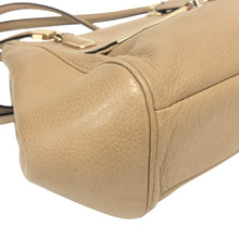画像をギャラリービューアに読み込む, COACH コーチ マディソン 25169 マデリン イースト ウェスト サッチェル スモール 2WAY ショルダーバッグ レザー ベージュ【中古】レディース
