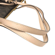 將圖片載入圖庫檢視器 Michael Kors マイケルコース 総柄 トートバッグ PVC×レザー ブラウン【中古】レディース
