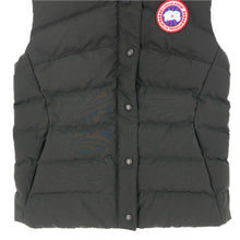 画像をギャラリービューアに読み込む, CANADA GOOSE カナダグース ダウンベスト Freestyle Vest 2836L ブラック S-M相当【中古】レディース
