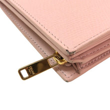 画像をギャラリービューアに読み込む, CELINE セリーヌ コンパクトウォレット 二つ折り財布 グレインドカーフスキン ピンク【中古】レディース
