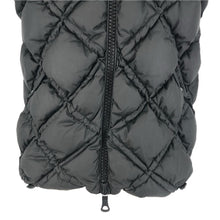 画像をギャラリービューアに読み込む, MONCLER モンクレール ダウンベスト SCAR キルティング ブラック サイズ0(S相当)【中古】メンズ
