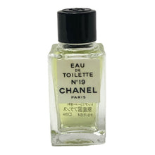 画像をギャラリービューアに読み込む, CHANEL シャネル No19 オードトワレ ミニ 香水【中古】レディース
