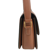 將圖片載入圖庫檢視器 CELINE セリーヌ マカダム柄 ティーン トリオンフキャンバス バッグ ショルダー【中古】
