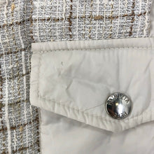 將圖片載入圖庫檢視器 PATRIZIA PEPE パトリッツィアペペ フリル ノーカラージャケット ツイード×ナイロン ベージュ サイズ40(M相当)【中古】 レディース
