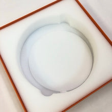 画像をギャラリービューアに読み込む, HERMES エルメス 空箱 ショッパー リボン 取説 4点セット クッション材付き 1339□【中古】
