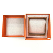 画像をギャラリービューアに読み込む, HERMES エルメス 腕時計 空箱 木製 ショッパー リボン 3点セット【中古】
