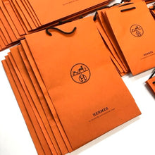 画像をギャラリービューアに読み込む, HERMES エルメス ショッパー 紙袋 大小セット 64点【中古】
